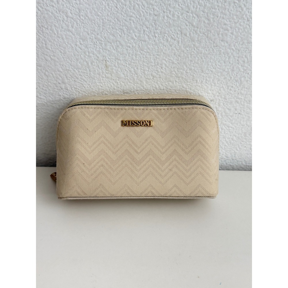 Missoni for Delta One Amenity Kit Beige Chevron Pouch Eye Mask Socks Set